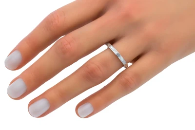 18ct White Gold Round Baguette Diamond Half Eternity Ring 0.75ct