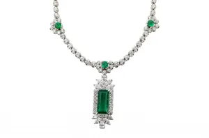 18ct White Gold Diamond and Emerald Necklace 3.61cts