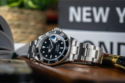 Rolex Submariner 40mm Stainless Steel Oyster 16610 2008