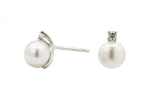 18ct White Gold Diamond & Pearl Stud Earrings 0.8ct 3.3g