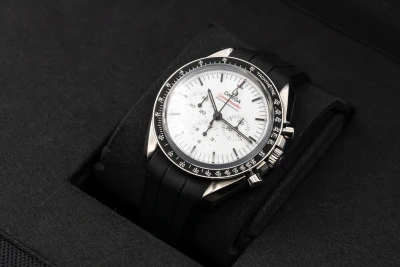 OMEGA Speedmaster Moonwatch Black Rubber 42mm 310.32.42.50.04.001 2025
