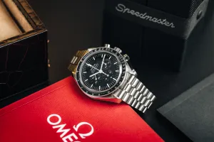 OMEGA Speedmaster Moonwatch 42mm Stainless Steel 310.30.42.50.01.002 2025