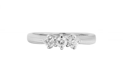 18ct White Gold Trio Diamond Ring 0.33ct