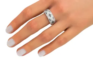 9ct White Gold Black & White Diamond Cross Patterned Ring 0.15ct 3.1g