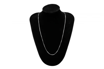 9ct White Gold Box Link Chain 2.7g