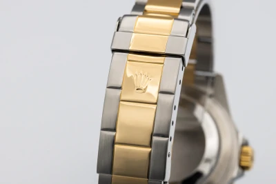 Rolex Submariner 40mm 'Bluesy' Steel & 18ct Yellow Gold Oyster 16613 2002