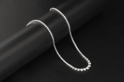 18ct White Gold Graduated Diamond Tennis Necklace 14.25ct