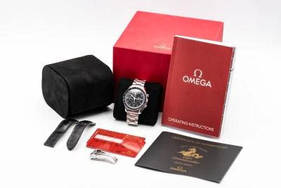 OMEGA Speedmaster Professional Moonwatch 42mm Stainless Steel 311.30.42.30.01001