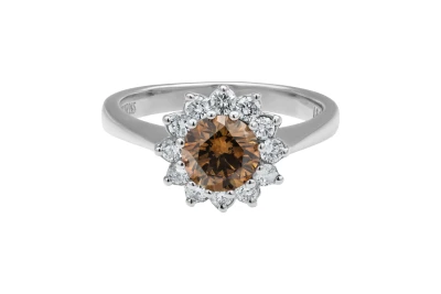 Browns 18ct White Gold Champagne Diamond Set Size N 11g