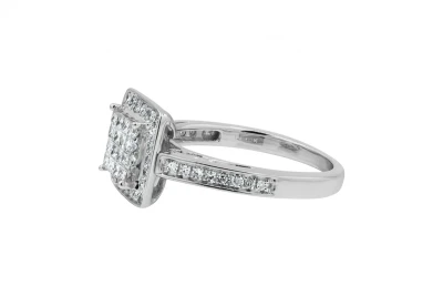 18ct White Gold Cushion Cut Diamond Engagement Ring 1.01ct