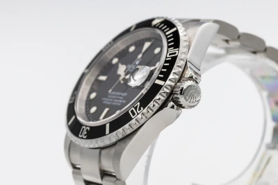 Rolex Submariner Date 40mm Stainless Steel Oyster 16610 2008