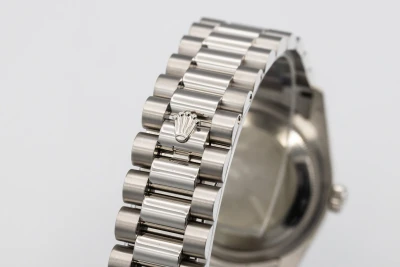 Rolex Day-Date 36mm Platinum Presidential 118206 2007
