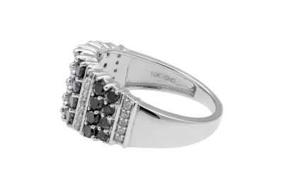 9ct White Gold Black & White Diamond Ring 0.97ct