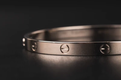 Cartier LOVE Classic 18ct White Gold Bracelet Size 21 43.9g Authentic Box
