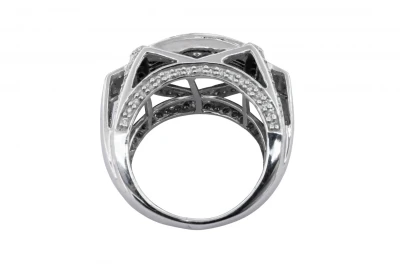 14ct White Gold Diamond Ring