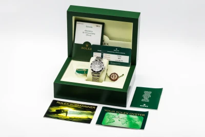 Rolex Submariner Date 40mm Stainless Steel Oyster 16610 2004