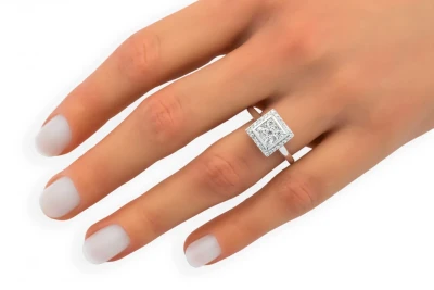 18ct White Gold Diamond Square Ring 0.69ct