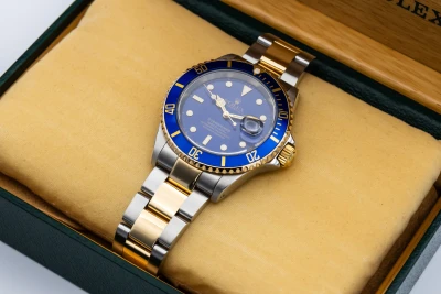 Rolex Submariner 40mm 'Bluesy' Steel & 18ct Yellow Gold Oyster 16613 2002