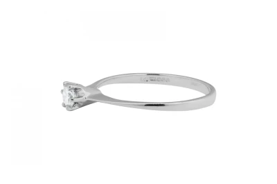18ct White Gold Engagement Ring with Single Diamond 0.19ct