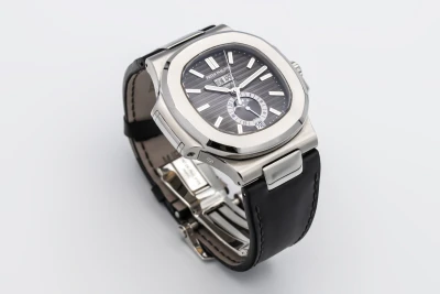 Patek Philippe Nautilus 40.5mm Black Leather 5726A-001 2020