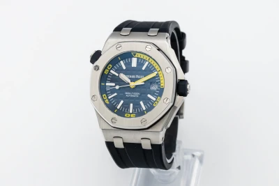 Audemars Piguet Royal Oak Offshore Diver 42mm Blue Rubber 15710ST