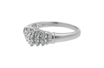 14ct White Gold Brilliant Round & Baguette Diamond Cluster Ring 0.50ct 3.6g