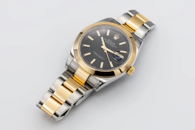 Rolex DateJust 41mm Steel & 18ct Yellow Gold Oyster 126303 2017